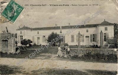 Carte postale ancienne Maison bourgeoise du XVIIIe s — Villars-en-Pons (Charente-Maritime)