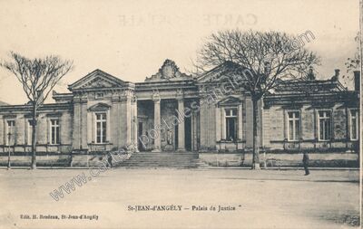 Carte postale ancienne Palais de Justice — Saint-Jean-d'Angély (Charente-Maritime)