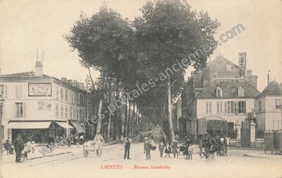 Carte postale ancienne Avenue Gambetta — Saintes (Charente-Maritime)