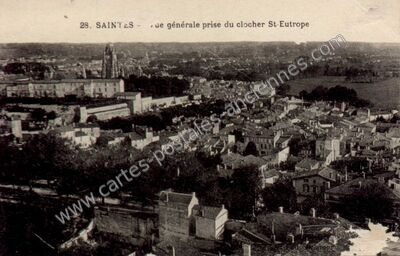 Carte postale ancienne Vue générale prise du clocher St-Eutrope — Saintes (Charente-Maritime)