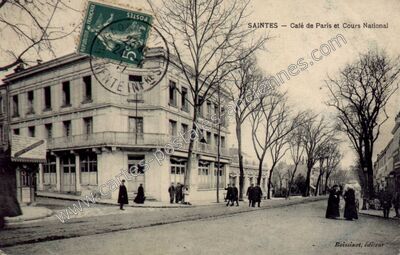 Carte postale ancienne Café de Paris et Cours National — Saintes (Charente-Maritime)