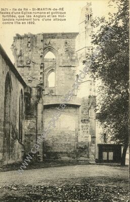 Carte postale ancienne Restes d'une Eglise romane et gothique fortifiée — Saint-Martin-de-Ré (Charente-Maritime)