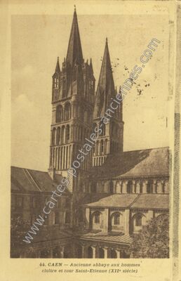 Carte postale ancienne Ancienne abbaye aux hommes cloître et tour Saint-Etienne — Caen (Calvados)