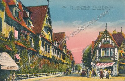 Carte postale ancienne Plage Fleurie Rue de l'Ecluse - Normandy-Hotel — Deauville (Calvados)