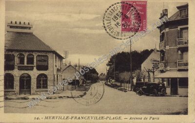 Carte postale ancienne Avenue de Paris — Merville-Franceville-Plage (Calvados)