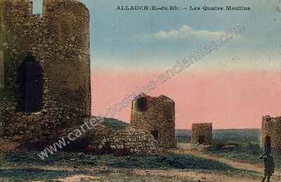 Carte postale ancienne Les Quatre Moulins — Allauch (Bouches-du-Rhône)