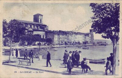 Carte postale ancienne Le Port — La Ciotat (Bouches-du-Rhône)