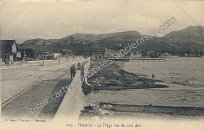 Carte postale ancienne La Plage vue du côté droit — Marseille (Bouches-du-Rhône)
