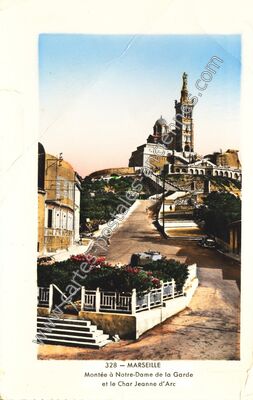 Carte postale ancienne Montée à Notre-Dame de la Garde et le Char Jeanne d'Arc — Marseille (Bouches-du-Rhône)