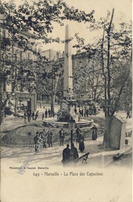 Carte postale ancienne La Place des Capucines — Marseille (Bouches-du-Rhône)