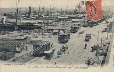 Carte postale ancienne Quai d'embarquement des Transatlantiques — Marseille (Bouches-du-Rhône)