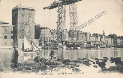 Carte postale ancienne Entrée du Vieux Port — Marseille (Bouches-du-Rhône)