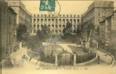 Carte postale ancienne L'Hôtel Dieu — Marseille (Bouches-du-Rhône)