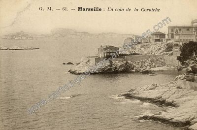 Carte postale ancienne Un coin de la Corniche — Marseille (Bouches-du-Rhône)