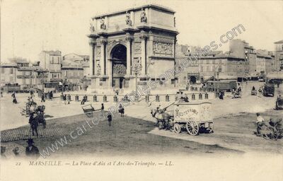 Carte postale ancienne La Place d'Aix et l'Arc-de-Triomphe — Marseille (Bouches-du-Rhône)