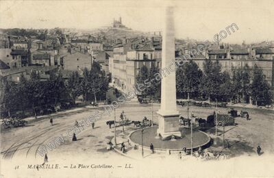 Carte postale ancienne La Place Castellane — Marseille (Bouches-du-Rhône)
