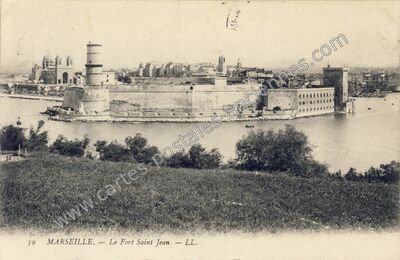 Carte postale ancienne Le Fort Saint Jean — Marseille (Bouches-du-Rhône)
