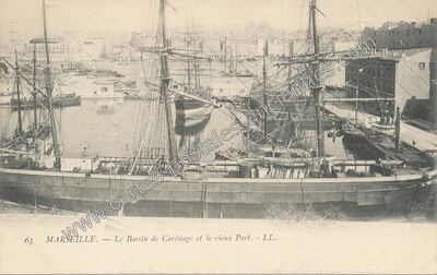 Carte postale ancienne Le Bassin de Carénage et le vieux Port — Marseille (Bouches-du-Rhône)
