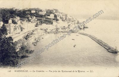 Carte postale ancienne La Corniche. — Vue prise du Restaurant de la Réserve — Marseille (Bouches-du-Rhône)