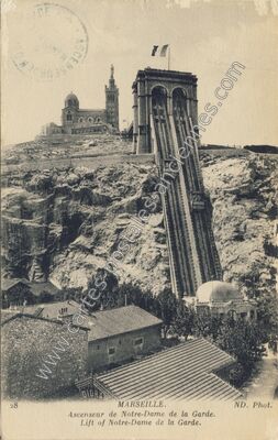Carte postale ancienne Ascenseur de Notre-Dame de la Garde — Marseille (Bouches-du-Rhône)