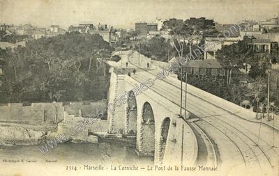 Carte postale ancienne La Corniche - Le Pont de la Fausse Monnaie — Marseille (Bouches-du-Rhône)