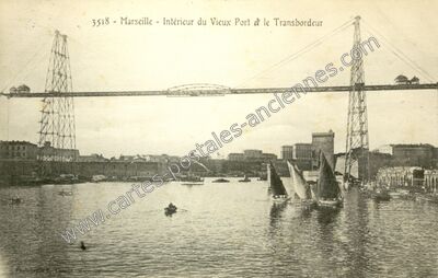 Carte postale ancienne Intérieur du Vieux Port et le Transbordeur — Marseille (Bouches-du-Rhône)
