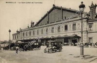 Carte postale ancienne La Gare (côté de l'arrivée) — Marseille (Bouches-du-Rhône)