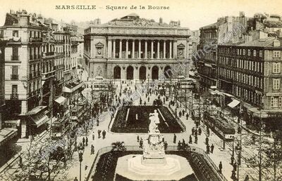 Carte postale ancienne Square de la Bourse — Marseille (Bouches-du-Rhône)