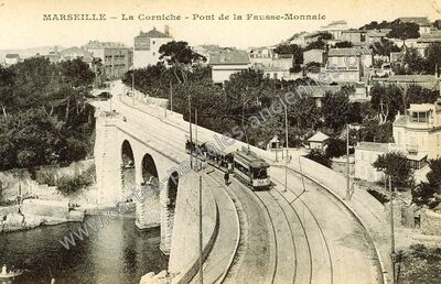 Carte postale ancienne La Corniche - Pont de la Fausse-Monnaie — Marseille (Bouches-du-Rhône)