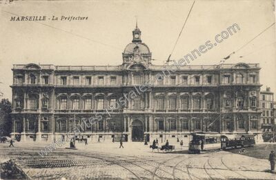 Carte postale ancienne La Préfecture — Marseille (Bouches-du-Rhône)