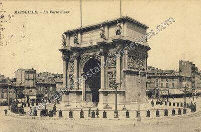 Carte postale ancienne La Porte d'Aix — Marseille (Bouches-du-Rhône)