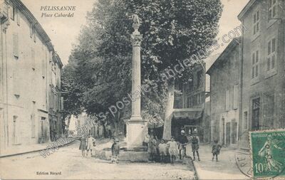 Carte postale ancienne Place Cabardel — Pélissanne (Bouches-du-Rhône)