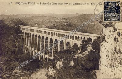 Carte postale ancienne Aqueduc de Roquefavour — Ventabren (Bouches-du-Rhône)
