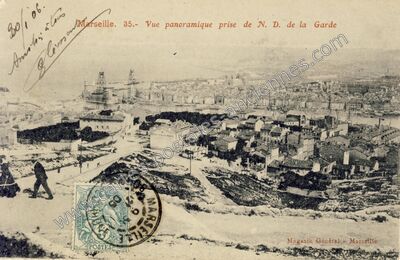 Carte postale ancienne Vue panoramique prise de N. D. de la Garde — Marseille (Bouches-du-Rhône)