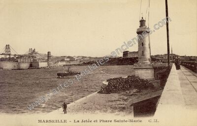 Carte postale ancienne La Jetée et Phare Sainte-Marie — Marseille (Bouches-du-Rhône)
