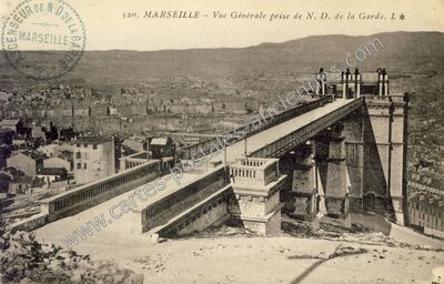 Carte postale ancienne Vue Générale prise de N. D. de la Garde — Marseille (Bouches-du-Rhône)