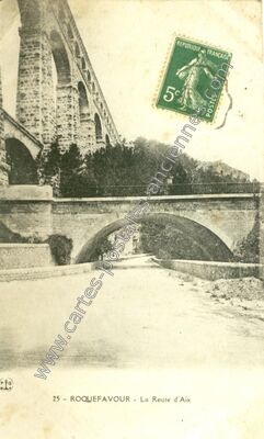 Carte postale ancienne Roquefavour — Ventabren (Bouches-du-Rhône)