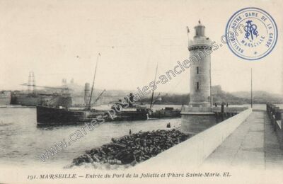 Carte postale ancienne Entrée du Port de la Joliette et Phare Sainte-Marie — Marseille (Bouches-du-Rhône)