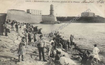 Carte postale ancienne Pierres plates et le Phare — Marseille (Bouches-du-Rhône)