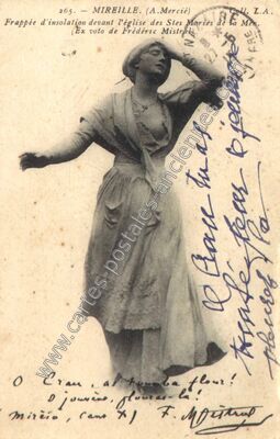 Carte postale ancienne Frappée d'insolation devant l'église des Stes Maries de la Mer — Marseille (Bouches-du-Rhône)