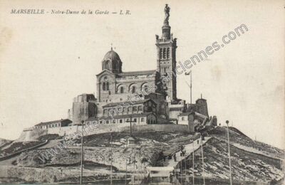 Carte postale ancienne Notre-Dame de la Garde — Marseille (Bouches-du-Rhône)