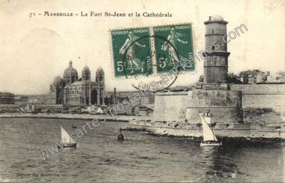 Carte postale ancienne Le Fort St-Jean et la Cathédrale — Marseille (Bouches-du-Rhône)