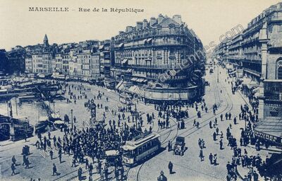 Carte postale ancienne Rue de la République — Marseille (Bouches-du-Rhône)