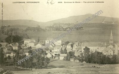 Carte postale ancienne Vue générale d'Allanche — Allanche (Cantal)