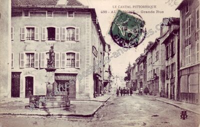 Carte postale ancienne Grande Rue — Allanche (Cantal)