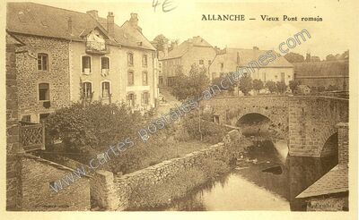 Carte postale ancienne Vieux Pont romain — Allanche (Cantal)