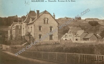 Carte postale ancienne Nouvelle Avenue de la Gars — Allanche (Cantal)