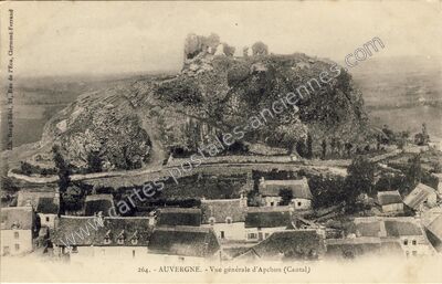 Carte postale ancienne Vue générale d'Apchon — Apchon (Cantal)