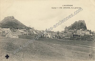 Carte postale ancienne Vue générale — Apchon (Cantal)