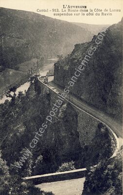 Carte postale ancienne Cote de Lanau — Arches (Cantal)